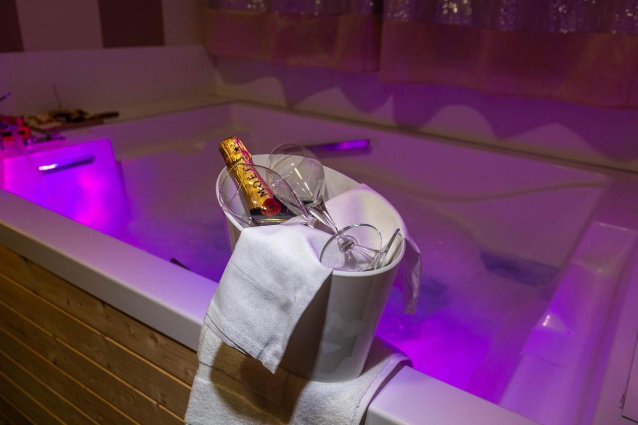 Hotel Sirio Boscotrecase Kültér fotó