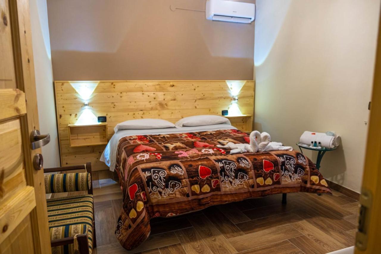 Hotel Sirio Boscotrecase Kültér fotó
