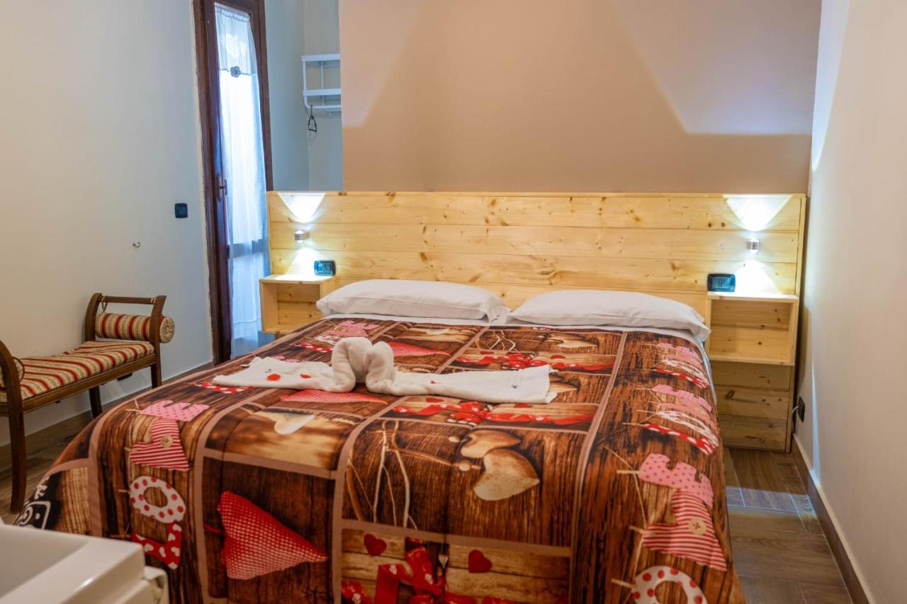 Hotel Sirio Boscotrecase Kültér fotó